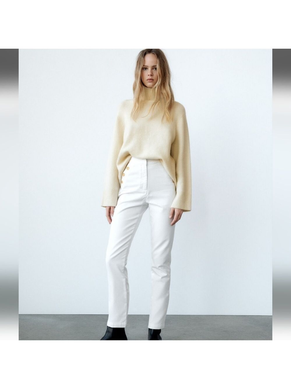 NWT Zara Gold Button Straight Leg White Jeans - Picture 7 of 11